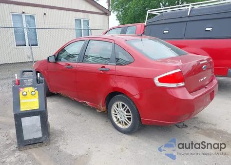 2010 Ford Focus Se z USA, uszkodzony, nr VIN 1FAHP3FN4AW121878